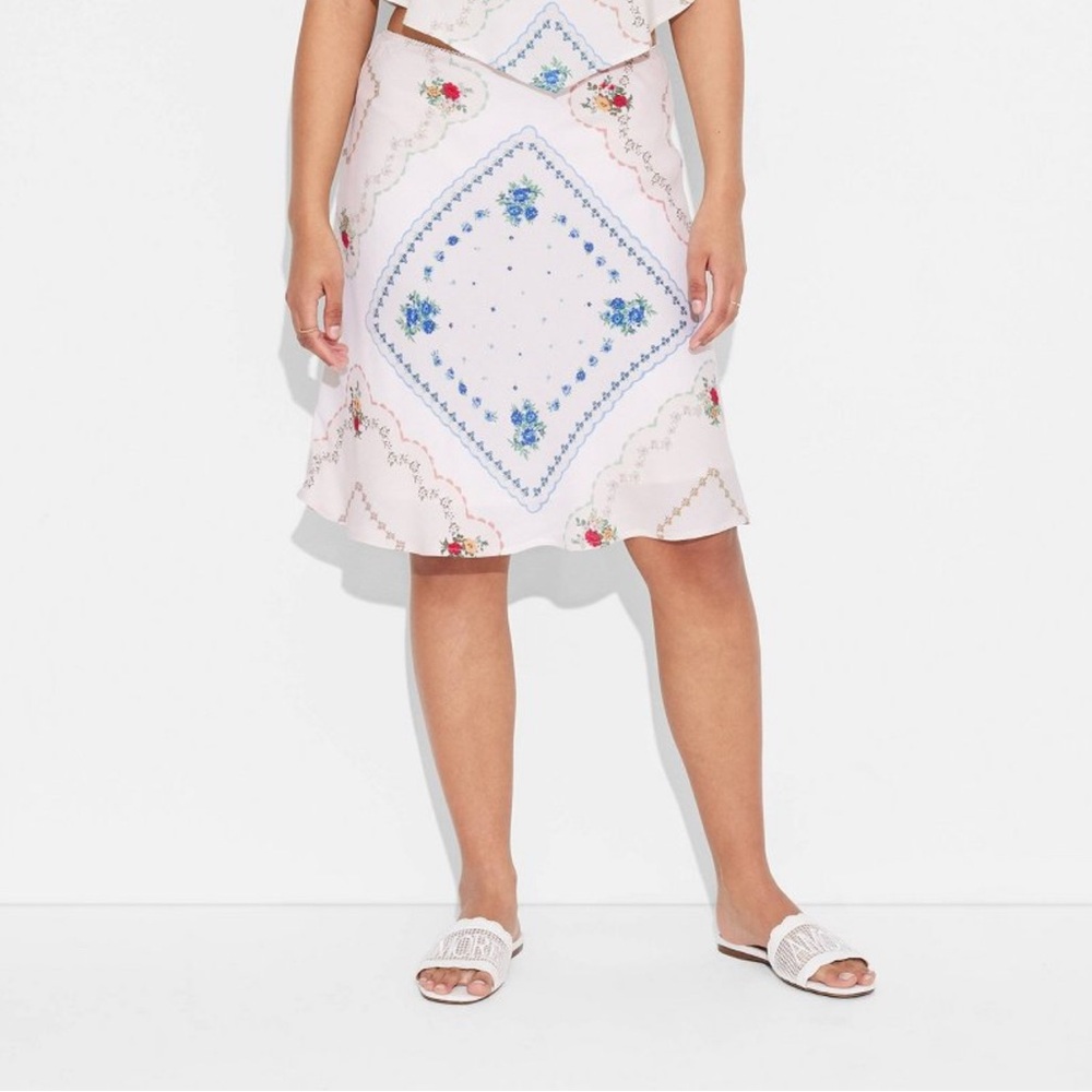 Women’s Wild Fable A Line White Floral Light Weight Knee Lenght Skirt Size XL